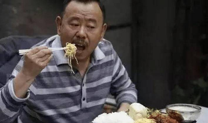 【BJL平台官网】
明星片场照片曝光：私底下他们竟是这个样子(图6)