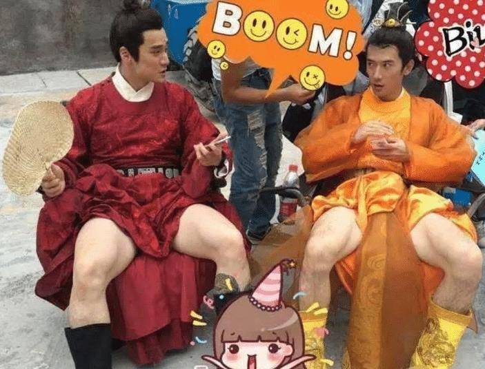 【BJL平台官网】
明星片场照片曝光：私底下他们竟是这个样子(图11)