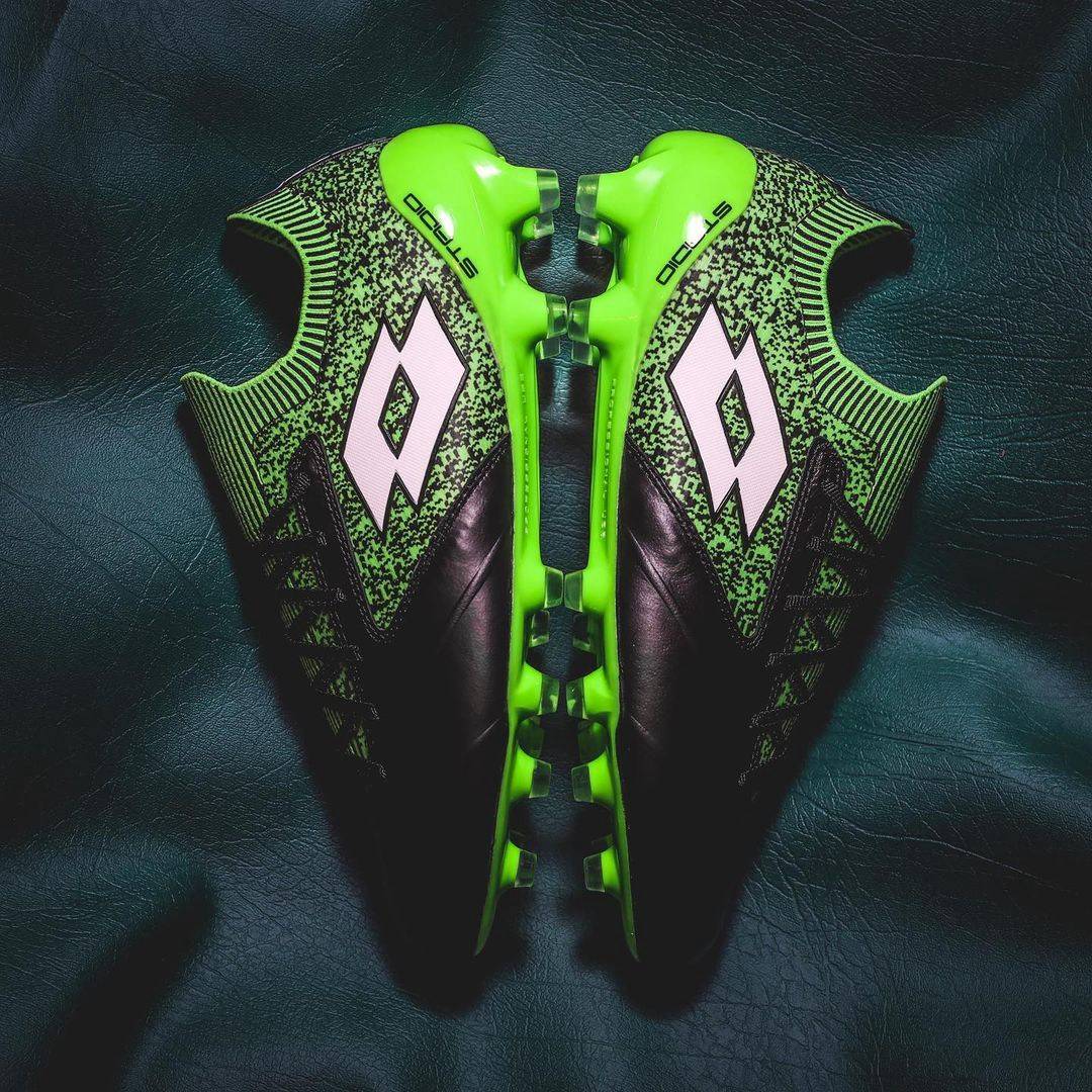 BJL平台：
足球鞋美图天天看！外貌鞋会 2021/1/20(图12)